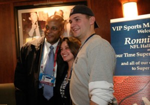 2008 Guest Speaker Ronnie Lott with VIP Guests